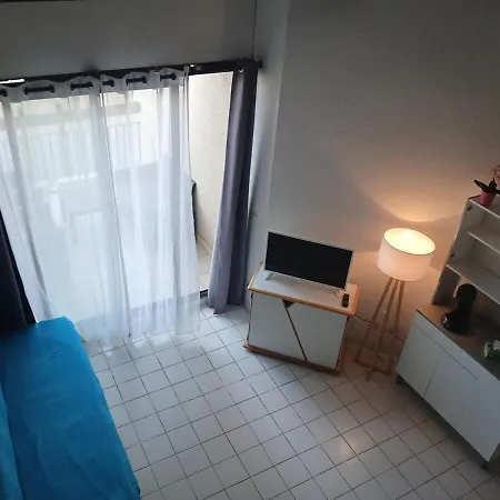 Appartement Beau Face à L Eau *